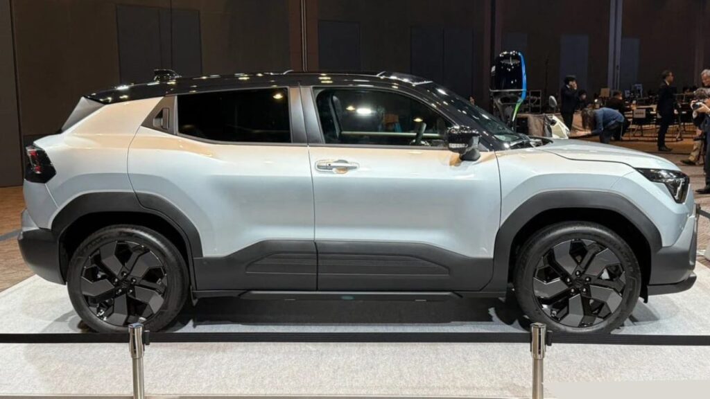 Suzuki-2025-Compact-Electric-SUV-Features